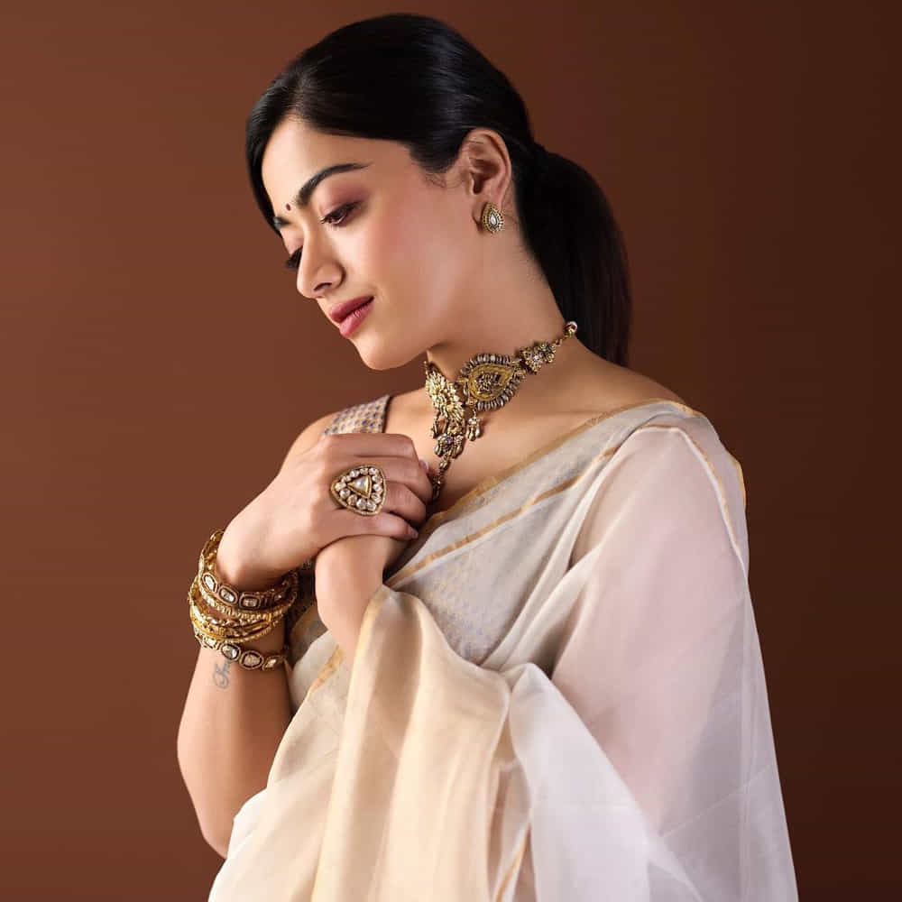 రాహుల్ రవీంద్రన్ గర్ల్ ఫ్రెండ్ సినిమాలోనూ రష్మికకు ముందు సమంతనే అనుకున్నట్టు అప్పట్లో గాసిప్స్ పుట్టుకొచ్చాయి. రష్మికతో నెక్ టు నెక్ పోటీ కనిపించింది మాత్రం పూజాహెగ్డేకే.