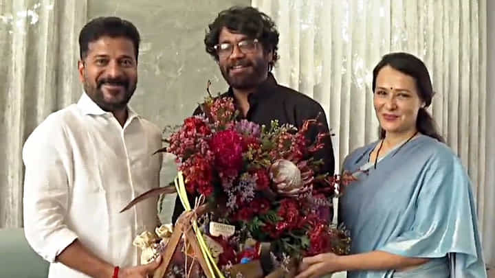 సీఎం రేవంత్ ను కలిసిన అక్కినేని నాగార్జున, అమల సీఎం రేవంత్ ను కలిసిన అక్కినేని నాగార్జున, అమల