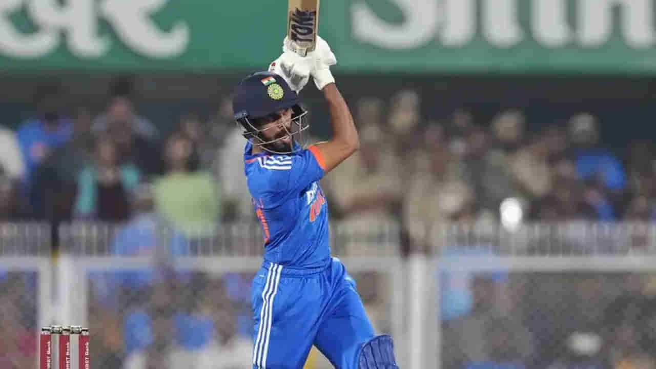 IND vs AUS 4th T20I: టీ20 క్రికెట్లో మరో మైలురాయి చేరిన రుతురాజ్.. కేఎల్ రాహుల్ రికార్డ్ బ్రేక్..