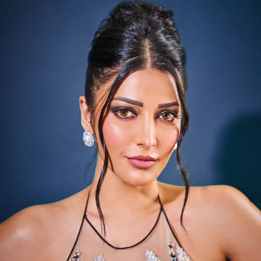 వీటితో పోలిస్తే క్రాక్లో ఖతర్నాక్ కారెక్టర్ చేసారు శృతి హాసన్. కథలో ముఖ్యమైన పాత్రే కాదు.. ఫైట్స్ కూడా ఇరగదీసారు ఈ భామ. అయితే తాజాగా విడుదలైన హాయ్ నాన్నలో మరోసారి పరిస్థితి మొదటికి వచ్చింది.