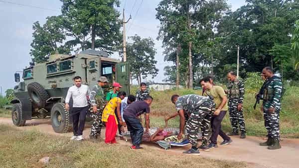 Sukma Maoist Attack: బెద్రే సీఆర్పీఎఫ్ క్యాంప్పై మావోయిస్టుల దాడి.. వారం వ్యవధిలో ముగ్గురు మృతి, ఐదుగురికి గాయాలు