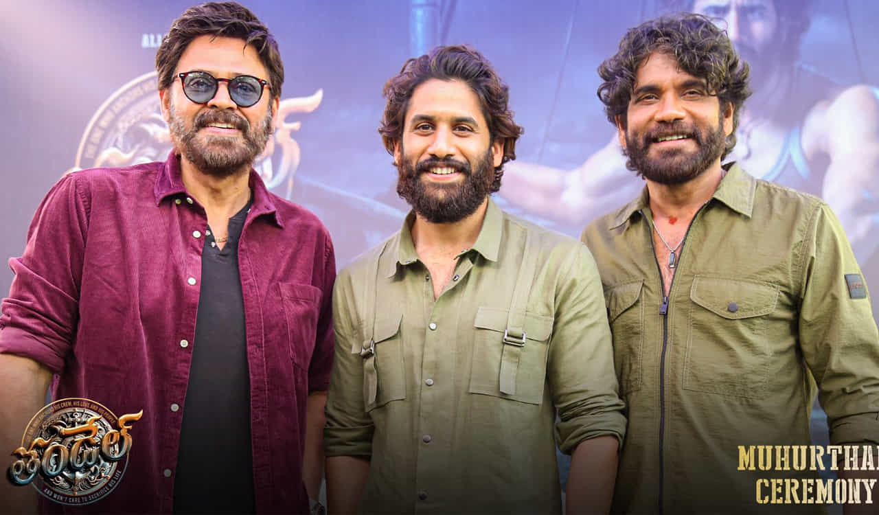 శనివారం ఈ సినిమా పూజా కార్యక్రమాలతో ప్రారంభమైంది. ఈ కార్యక్రమానికి నాగార్జునతో పాటు వెంకీ మామ కూడా చీఫ్ గెస్ట్లుగా హాజరై చైతూ అండ్ టీమ్కు శుభాకాంక్షలు తెలిపారు.