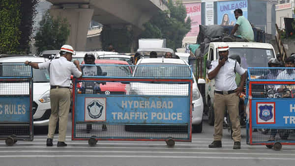 Hyderabad: నేడు హైదరాబాద్లో ట్రాఫిక్ ఆంక్షలు.. ఎల్బీ స్టేడియంలో క్రిస్మస్ వేడుకలకు హాజరుకానున్న సీఎం రేవంత్