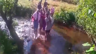 Andhra Pradesh: అక్కడ అడుగుపెట్టాలంటే పర్మిషన్‌ తీసుకోవాల్సిందే.. లక్కీ లీడర్‌కు మొదలైన కష్టాలు..