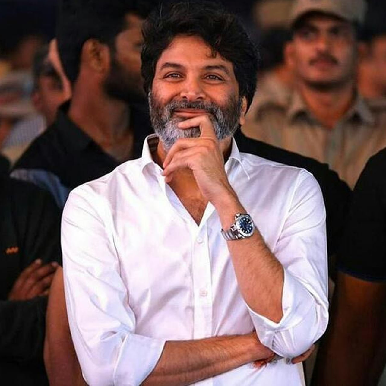 ప్రమోషన్ల పుణ్యమా అని ఇంట్రస్టింగ్ విషయాలు చాలానే వినిపిస్తున్నాయి. అందులోనూ ఈ మధ్య నాకేం సంబంధం తలైవా అని త్రివిక్రమ్ ఓపెన్గా అనేసేలా కొన్ని ఇన్సిడెంట్స్ జరిగాయి. త్రివిక్రమ్కి లింకేంటో నాని, వెంకటేష్ చెప్పకనే చెప్పేశారు. ఇంతకీ ఏంటా విషయాలు కమాన్ లెట్స్ వాచ్