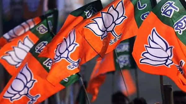 Telangana: బీజేపీ శాసనసభ పక్ష నేత ఎవరన్నదానిపై ఉత్కంఠ.. అధిష్టానంలో మదిలో ఏముంది?