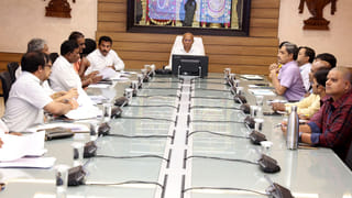 Tirumala: తిరుమలను కమ్మేసిన పొగమంచు.. ఘాట్‌రోడ్లలో వాహనదారులకు ఇబ్బందులు