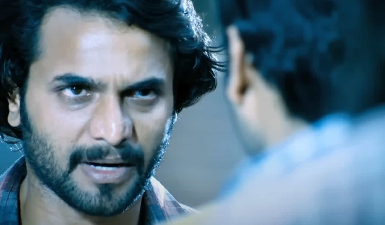 ఎన్నో కథలు సిద్ధంగా ఉన్న సలార్‌కు ఉగ్రం కథనే ఎంచుకోవాడానికి రీజన్‌ ఏంటో కూడా చెప్పారు ప్రశాంత్ నీల్‌. ఉగ్రం ఆయన తొలి సినిమా, అలాగే ఆ సినిమా విషయంలో ఎన్నో ఇబ్బందులు ఫేస్‌ చేశారు ప్రశాంత్ నీల్‌. ఆ సినిమా మేకింగ్‌ కోసం నాలుగేళ్లు కష్టపడ్డారు. రిలీజ్ విషయంలోనూ సమస్యలు ఎదురయ్యాయి. రిలీజ్ తరువాత సినిమాకు పాజిటివ్‌ టాక్ వచ్చినా.. పైరసీ కారణంగా సినిమా అనుకున్న స్థాయిలో పెర్ఫామ్ చేయలేదు. అందుకే మరోసారి ఆ కథ సత్తా ఎంటో చూపించాలన్న ఉద్దేశంతో అదే పాయింట్‌తో సలార్‌ను రూపొందించానని చెప్పారు.