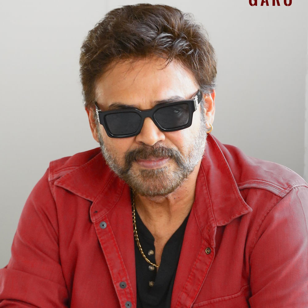 సైంధవ్ సినిమా ప్రమోషన్లలో బిజీగా ఉన్నారు విక్టరీ వెంకటేష్. లేటెస్ట్ గా సాంగ్ రిలీజ్ కోసం విజయవాడలో యూత్తో ఇంటరాక్ట్ అయ్యారు. అక్కడ వెంకీ మామకు ఎదురైన క్వశ్చన్ ఇప్పుడు ట్రెండ్ అవుతోంది. నువ్వు నాకు నచ్చావ్ మూవీకి సీక్వెల్ ఎప్పుడు అని వెంకీని ప్రశ్నించారు.