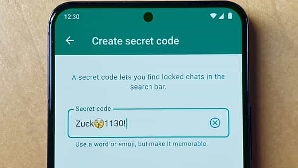 WhatsApp: యూజర్ల భద్రత కోసం వాట్సాప్ మరో ముందడుగు.. సీక్రెట్ కోడ్ పేరుతో..