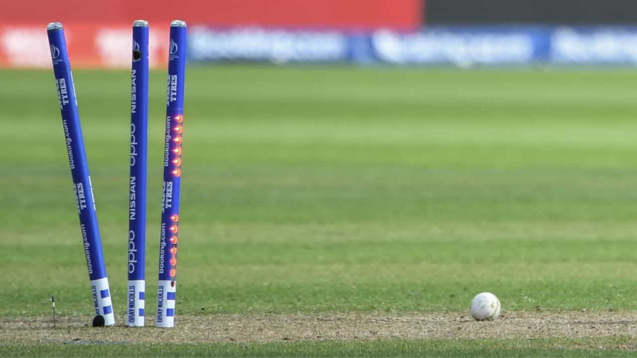 Top Bowlers In 2023: ఈ ఏడాది ఐదుగురు బౌలర్లు అంతర్జాతీయ క్రికెట్లో (టెస్ట్, వన్డే, టీ20) 60కి పైగా వికెట్లు తీశారు. వీరిలో ముగ్గురు భారతీయులు ఉన్నారు. పూర్తి జాబితాను ఇప్పుడు చూద్దాం..