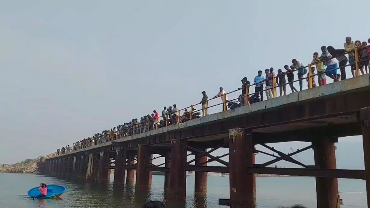 ఈ పుట్టిల పోటీలు చూసేందుకు చుట్టుపక్కల గ్రామాల నుంచి జనం భారీగా తరలివచ్చారు. విజేతలకు నగదు బహుమతులను అందించారు.