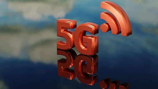 5G Services: స్మార్ట్ ఫోన్ యూజర్లకు షాకింగ్ న్యూస్.. 5జీ డేటాకు ఛార్జీలు..