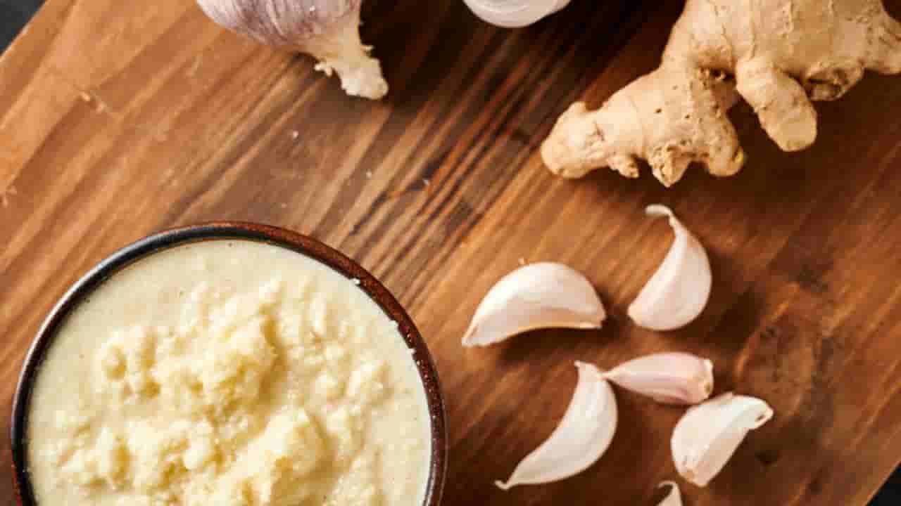Kitchen Hacks: అల్లం వెల్లుల్లి పేస్ట్ ఎక్కువ రోజులు నిల్వ ఉండాలంటే ఇలా చేయండి!