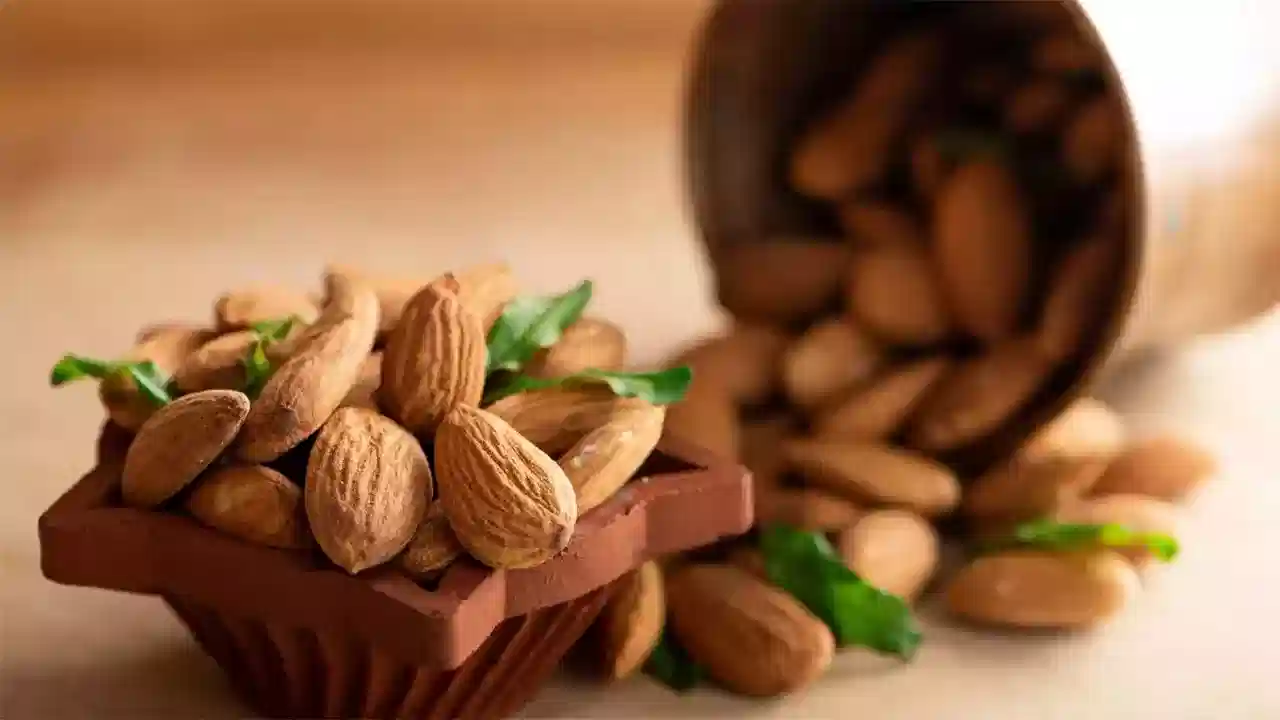 Almond Side Effects: బాదం పప్పు ఎక్కువగా తీసుకుంటే.. అంత ప్రమాదమా!