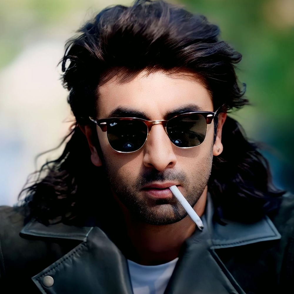 వయలెన్స్‌ కాస్త గీత దాటినట్టుగా అనిపించినా... కొత్త తరహా టేకింగ్ కావటంతో ఆ సీన్స్‌ను కూడా ఆడియన్స్‌ బాగానే ఎంజాయ్ చేశారు. వసూళ్ల పరంగా నయా రికార్డ్స్ క్రియేట్‌  చేసిన యానిమల్‌, అవార్డుల విషయంలోనూ అదే జోరు చూపిస్తోంది.