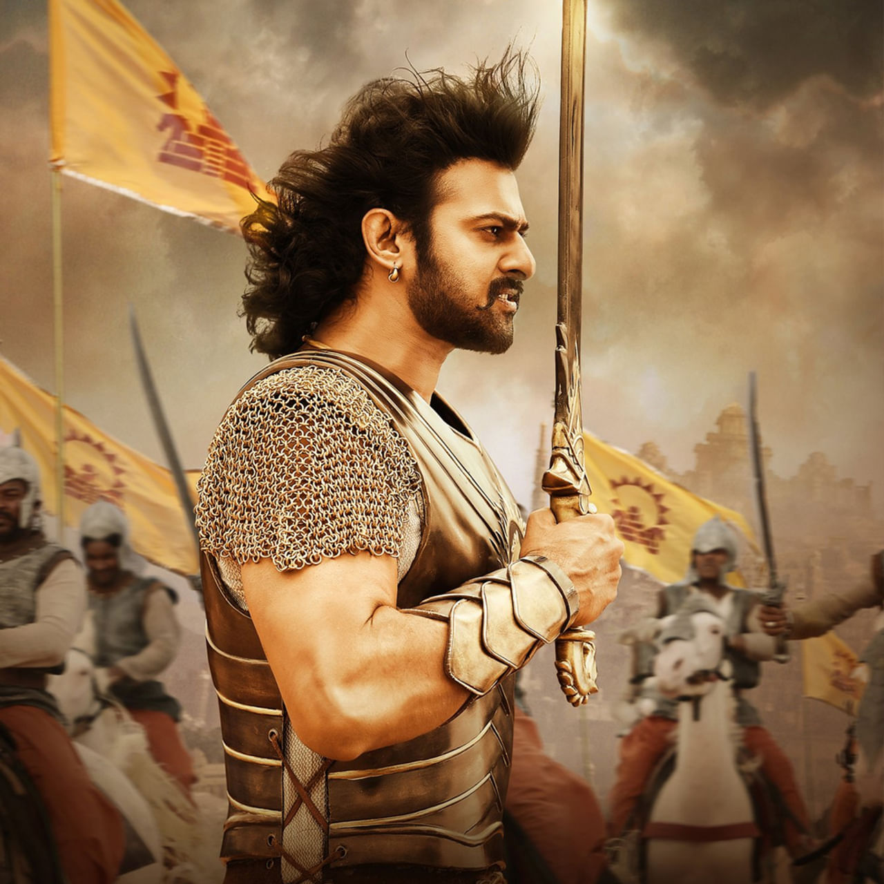 సలార్‌ చూసిన వాళ్లందరికీ సీజ్‌ఫైర్‌ గురించి స్పెషల్‌గా చెప్పక్కర్లేదు. థియేటర్లలో మిస్‌ అయిన వారు ఇప్పుడు ఓటీటీలో  కవర్‌ చేసేస్తున్నారు. సినిమా ఎప్పుడు ఎక్కడ చూస్తే ఏంటి? ఇప్పుడు సలార్‌ని, బాహుబలినీ కంపేర్‌ చేస్తూ డిస్కషన్‌ మొదలుపెట్టేశారు జనాలు. ఇంతకీ ఏంటది? 