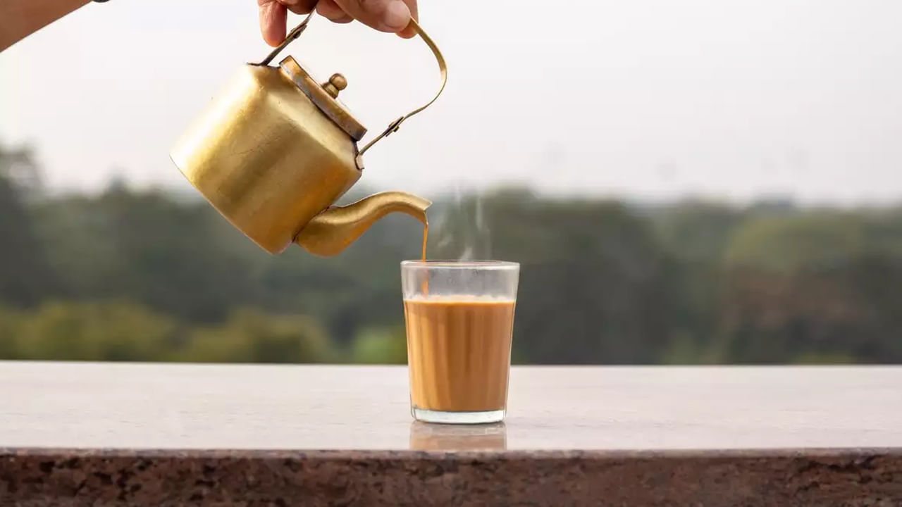 Health Tips: శీతాకాలంలో టీ - కాఫీల వల్ల కలిగే ప్రయోజనాలేంటో తెలుసా..?