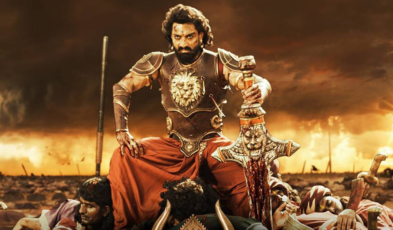 2024లోగానీ, 2025లోగానీ డెవిల్‌ సీక్వెల్‌ రెడీ అవుతుందని అన్నారు కల్యాణ్‌రామ్‌. ఈ మధ్య సడన్‌ సక్సెస్‌ అందుకున్న బింబిసారకు కూడా సీక్వెల్‌ చేయబోతున్నారు. 2024లో బింబిసార సినిమా సీక్వెల్‌ స్టార్ట్ చేస్తామని ఆల్రెడీ అనౌన్స్ చేశారు నందమూరి హీరో.