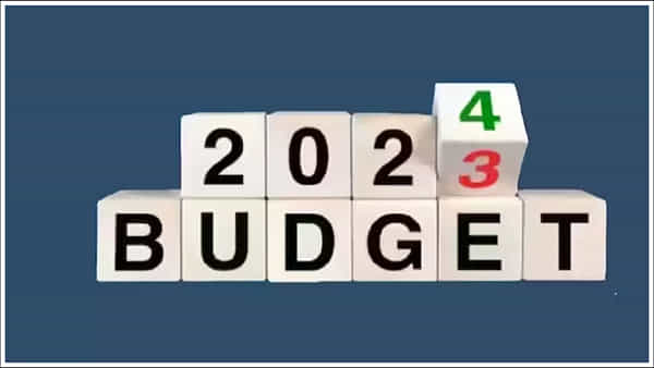 Budget 2024: ఈ బడ్జెట్లో కేంద్ర సర్కార్ మహిళలపై కీలక ప్రకటన చేయనుందా..?