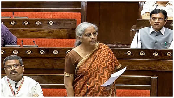 Income Tax: ఈ బడ్జెట్లో ట్యాక్స్ చెల్లింపుదారులకు ఉపశమనం లభించనుందా? పన్ను స్లాబ్ పెంచనుందా?