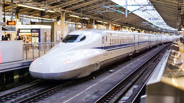 Bullet train: తెలుగు ప్రజలకు శుభవార్త.. తొలి బుల్లెట్ ట్రైన్ వచ్చేది అక్కడే..