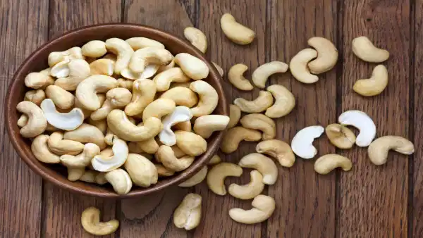 Cashew Nuts: జీడిపప్పు తింటే ఈ సమస్యలన్నీ మాయం అయిపోతాయ్!