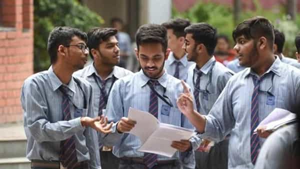 CBSE Revised Date Sheet 2024: సీబీఎస్ఈ 10, 12 తరగతి పరీక్షల తేదీలు మారాయ్.. కొత్త షెడ్యూల్ ఇదే!