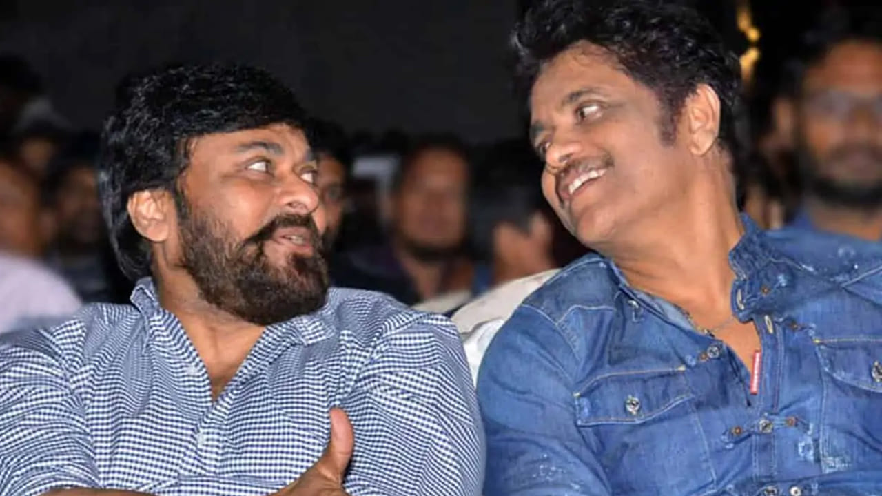 ఏ పనికైనా ముందు చూపు ఉండాలంటారు పెద్దలు..! అందుకే మన హీరోలు ఏకంగా ఓ ఏడాది ముందుగానే చూసి పెట్టుకుంటున్నారు రిలీజ్ డేట్లు. 2025 సంక్రాంతికి రావడానికి ఇప్పట్నుంచే సిగ్నల్స్ ఇచ్చేస్తున్నారు. మేం రేసులోనే ఉన్నామంటూ ప్రకటిస్తున్నారు. చూస్తుంటే 2025 సంక్రాంతికి ప్రాణ స్నేహితుల మధ్య బాక్సాఫీస్ యుద్ధం తప్పేలా లేదు.