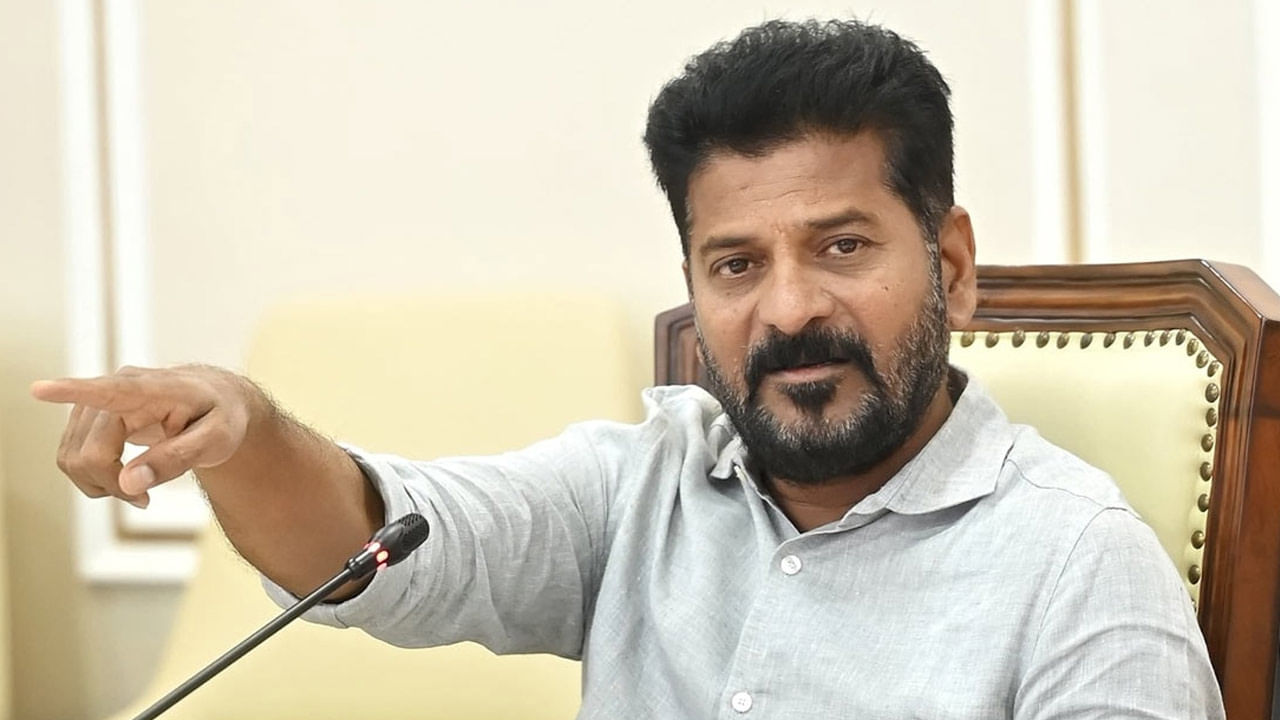 Telangana: మహిళలకు సీఎం రేవంత్ గుడ్ న్యూస్.. ఇకపై వారందరికీ వడ్డీలేని రుణాలు.?