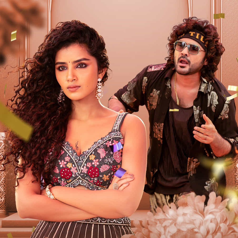 కత్తి వాడటం మొదలుపెడితే నాకంటే బాగా ఎవరూ వాడలేరు అంటూ ప్రభాస్ చెప్పినట్లు.. రెచ్చిపోవడం మొదలుపెడితే నా కంటే బాగా ఎవరూ రెచ్చిపోలేరు అంటున్నారు అనుపమ పరమేశ్వరన్. ఇన్నాళ్ళూ ఒక లెక్క.. ఇప్పట్నుంచీ ఓ లెక్క అన్నట్లు దూసుకుపోతున్నారు ఈ బ్యూటీ. తాజాగా టిల్లు భాయ్ కోసం మామూలుగా రెచ్చిపోలేదు ఈ మలయాళ కుట్టి.
