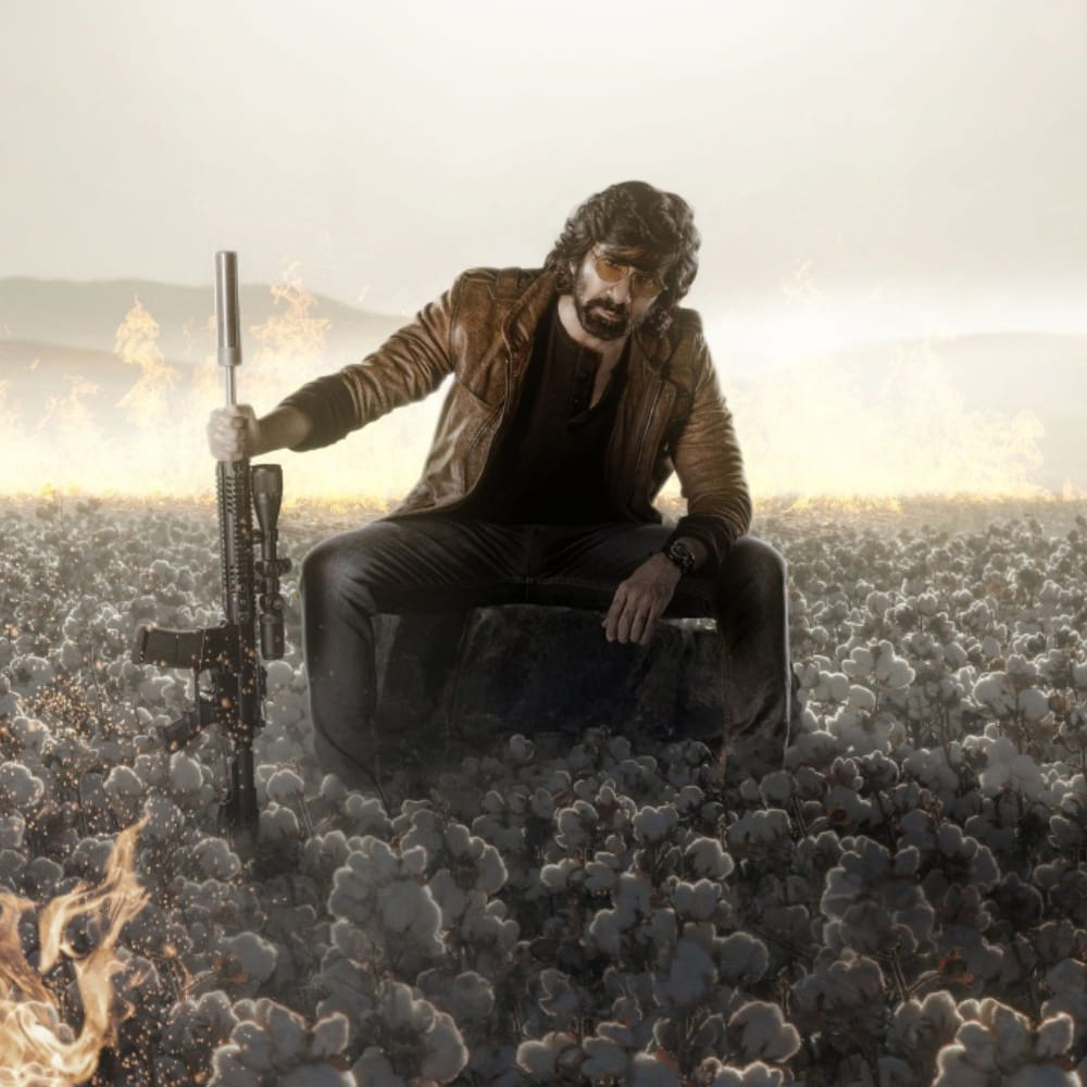 సంక్రాంతి రచ్చ ఇంకా అయిపోలేదు.. ఆ మధ్య ఈగల్ సినిమా వాయిదా పడింది కదా.. కాదు కాదు అంతా కలిసి మాట్లాడుకుని వాయిదా వేయించారు. పైగా సోలో డేట్ ఇప్పిస్తామంటూ మాటిచ్చారు. తీరా ఇప్పుడు పరిస్థితులు అలా లేవు.