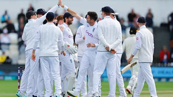 Ind vs Eng: 24 గంటల ముందే షాకిచ్చిన ఇంగ్లండ్.. ప్లేయింగ్ 11 నుంచి 700 వికెట్లు తీసిన బౌలర్ ఔట్.. యంగ్ ప్లేయర్ డెబ్యూ