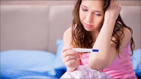 Fertility Issues: ల్యాప్టాప్లు, స్మార్ట్ఫోన్ల వల్ల అమ్మ అనే పిలుపు దూరం.. నిపుణులు చెప్పే వివరాలు తెలిస్తే షాక్..!