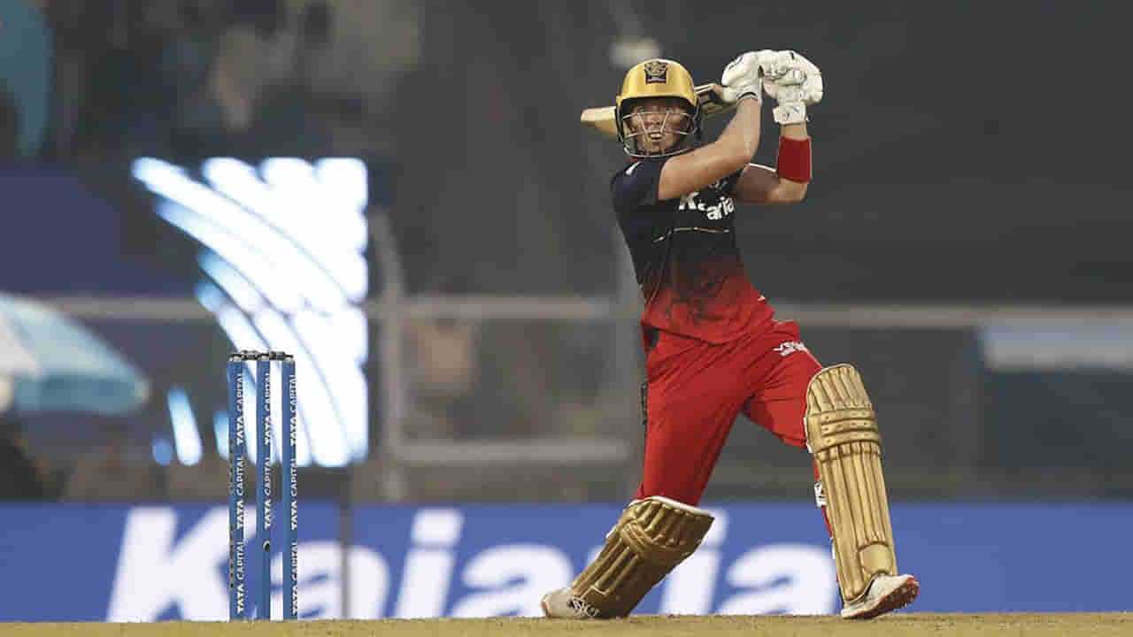 T20 Cricket: లీగ్ ప్రారంభానికి ముందే ఆర్సీబీ బిగ్ షాక్.. జట్టు నుంచి తప్పుకున్న స్టార్ ప్లేయర్..