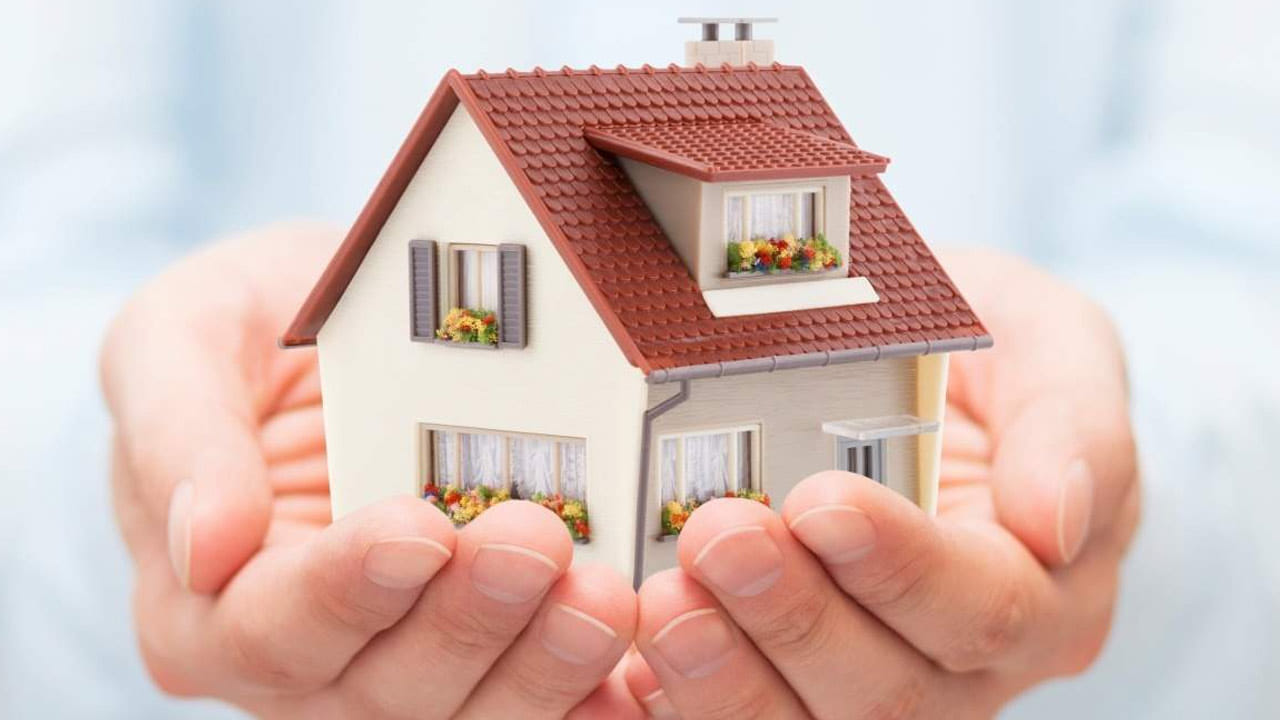 ఈ ఏడాది బడ్జెట్లో సొంతింటి కల నిజం చేసే దిశగా అడుగులు వేసే అవకాశం ఉన్నట్లు తెలుస్తోంది. ఈ బడ్జెట్లో ప్రభుత్వ నిధులు 15 శాతం కంటే ఎక్కువ పెంచే సూచనలు కనిపిస్తున్నాయి. ఈ పెరుగుదల 12 బిలియన్ డాలర్లకు చేరుకునే అవకాశం ఉందని నిపుణులు అంచనా వేస్తున్నారు.