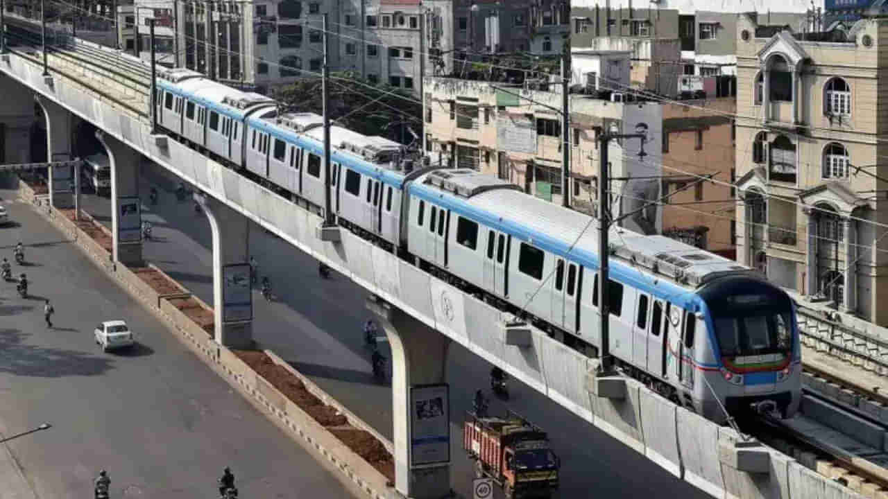 Metro Rail: ఇండియన్‌ రైల్వే మాదిరి.. 24 గంటలు మెట్రో ఎందుకు నడపలేరు.. దీనికి కారణం ఏమిటి..?