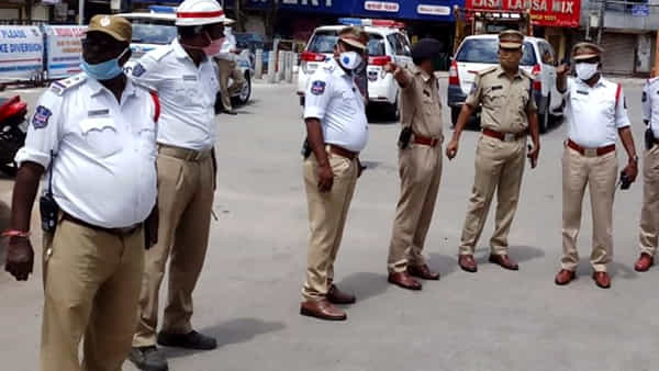 Hyderabad: హైదరాబాద్లో హై అలర్ట్.. రేపు సిటీలో ఆ ఏరియాల్లో ట్రాఫిక్ ఆంక్షలు
