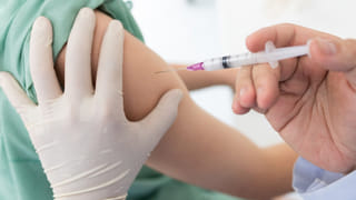 Hair Growth Foods: ఒత్తైన జుట్టు కావాలంటే ఈ ఆహార పదార్థాలు తినాల్సిందే!