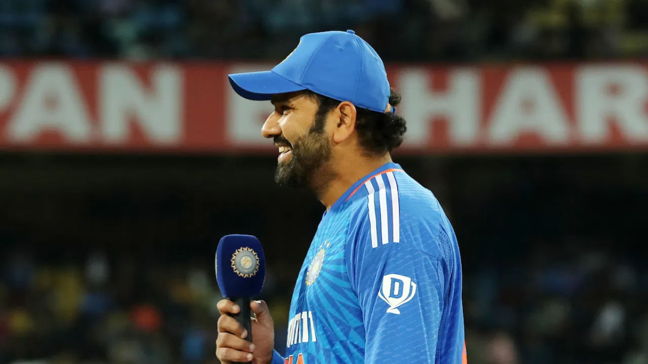 ఆఫ్ఘనిస్తాన్‌తో జరిగిన ఈ మ్యాచ్ భారత క్రికెట్ జట్టు కెప్టెన్ రోహిత్ శర్మకు అంతర్జాతీయ టీ20 క్రికెట్‌లో 150వ మ్యాచ్. దీంతో ప్రపంచంలోనే అత్యంత పొట్టి ఫార్మాట్‌లో 150 మ్యాచ్‌లు ఆడిన తొలి పురుష క్రికెటర్‌గా రోహిత్ నిలిచాడు.