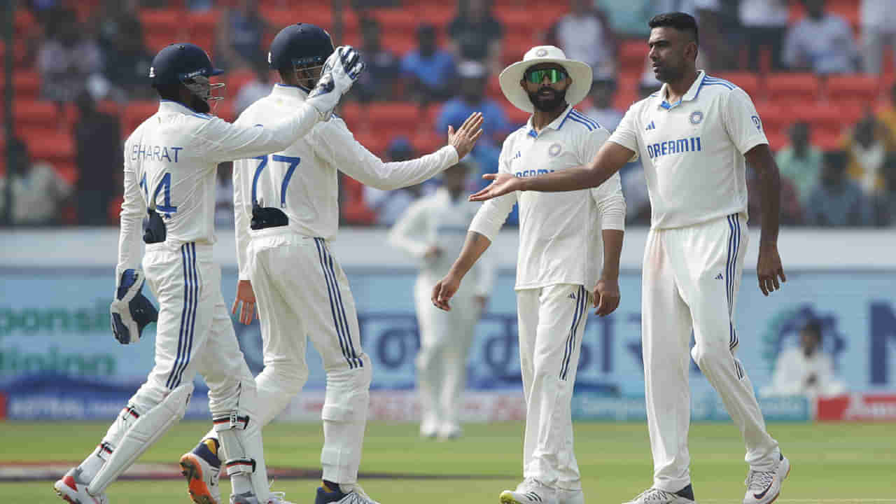 IND vs ENG 1st Test: సత్తా చాటిన భారత బౌలర్లు.. 246 పరుగులకే ఇంగ్లండ్ ఆలౌట్..