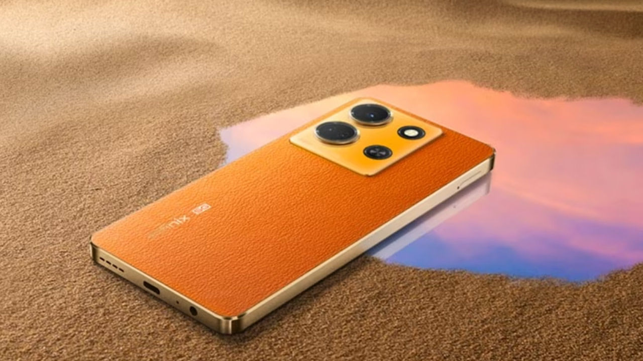 రూ. 15వేలోపు లభిస్తున్న బెస్ట్‌ కెమెరాతో వస్తున్న స్మార్ట్‌ ఫోన్‌ ఇన్‌ఫీనిక్స్‌ నోట్‌ 30 5జీ స్మార్ట్‌ ఫోన్‌. ఇందులో 108 మెగాపిక్సెల్స్‌తో కూడిన రెయిర్‌ కెమెరా, సెల్ఫీలు, వీడియోల కోసం 16 మెగాపిక్సెల్స్‌తో కూడిన ఫ్రంట్‌ కెమెరాను అందించారు. ఇక మీడియాటెక్ డైమెన్సిటీ 6080 ప్రాసెసర్‌తో పనిచేసే ఈ ఫోన్‌లో 5000 ఎంఏహెచ్ బ్యాటరీని అందించారు. 