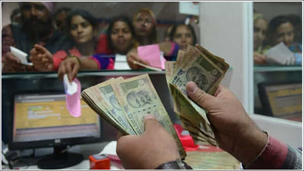 RBI Rules: ఆన్క్లెయిమ్డ్ డిపాజిట్లపై ఆర్బీఐ కీలక మార్గదర్శకాలు.. క్లెయిమ్ చేయడం ఎలా?