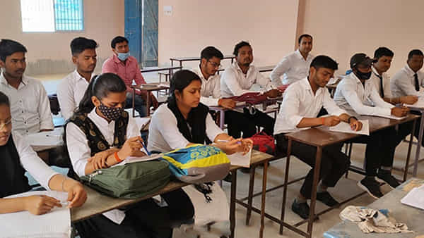 Telangana: ఇంజనీరింగ్కు ధీటుగా ఐటీఐ.. టాటా టెక్నాలజీస్తో ప్రభుత్వం ఒప్పందం..