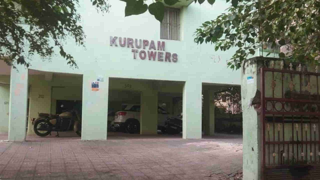 Kurupam Apartment: ఆ ఫ్లాట్‎లో ఏం జరిగింది.. కొన్ని రోజులుగా చడిచప్పుడు లేదు.. కానీ తెరిచి చూస్తే..!