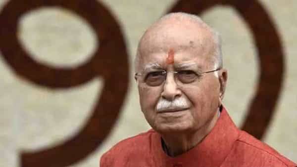 LK Advani: లాల్ కృష్ణ అద్వానీ అయోధ్య పర్యటన ఖరారు.. రామమందిర ప్రాణ ప్రతిష్ఠలో పాల్గొంటారన్న వీహెచ్పీ