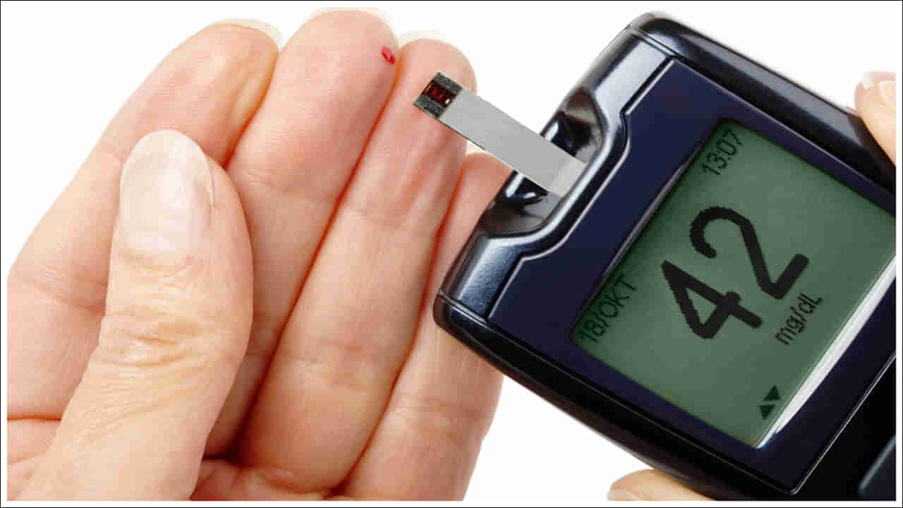 Hypoglycemia: హైపోగ్లైసీమియా అంటే ఏమిటి? షుగర్ లెవల్స్ పడిపోతే ఎలాంటి ప్రమాదం ఉంటుంది!