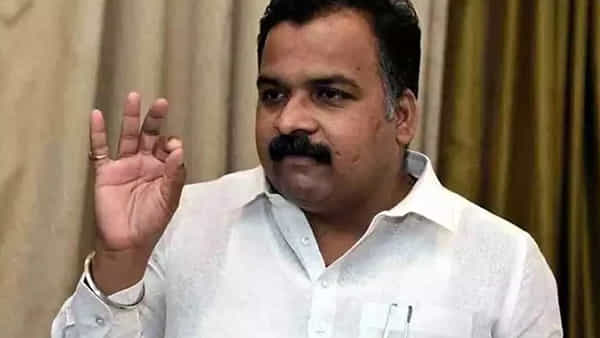 Congress: లోక్ సభ ఎన్నికలే లక్ష్యంగా కాంగ్రెస్ అడుగులు.. ఏపీ రాజకీయాలపై మాణిక్కం ఠాకూర్ కీలక వ్యాఖ్యలు..