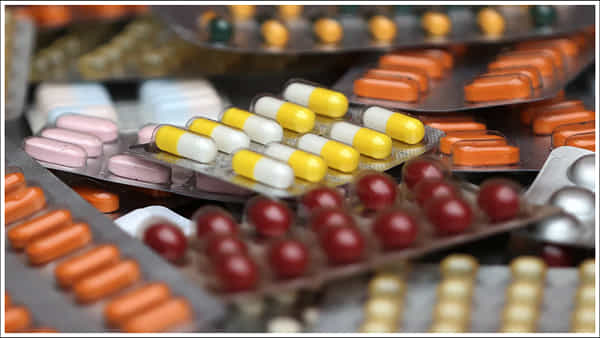 Medicines Prices: భారత్లో రానున్న రోజుల్లో మందుల కొరత.. ధరలు పెరిగే అవకాశం.. కారణం ఏంటంటే..!