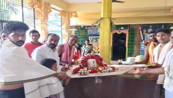 Omkaram Temple: మహిమాన్విత శైవ క్షేత్రం ఓంకారం.. భక్తుడి భారీ విరాళంతో మరింత దేదీప్యమానంగా..